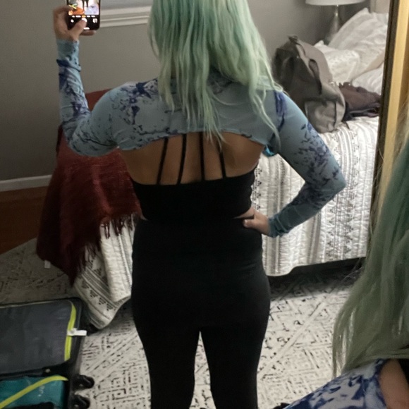 Mesh shrug with water print - Picture 6 of 9